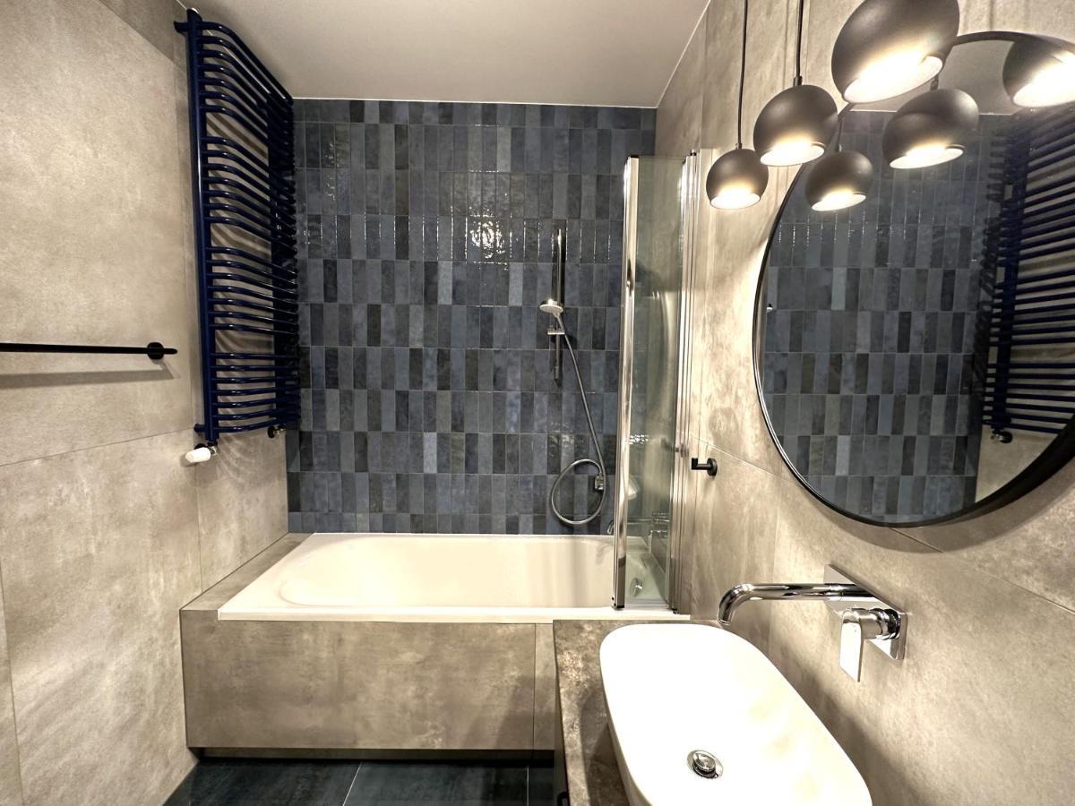 Apartament Lotnisko Chopina Warsaw Airport Экстерьер фото