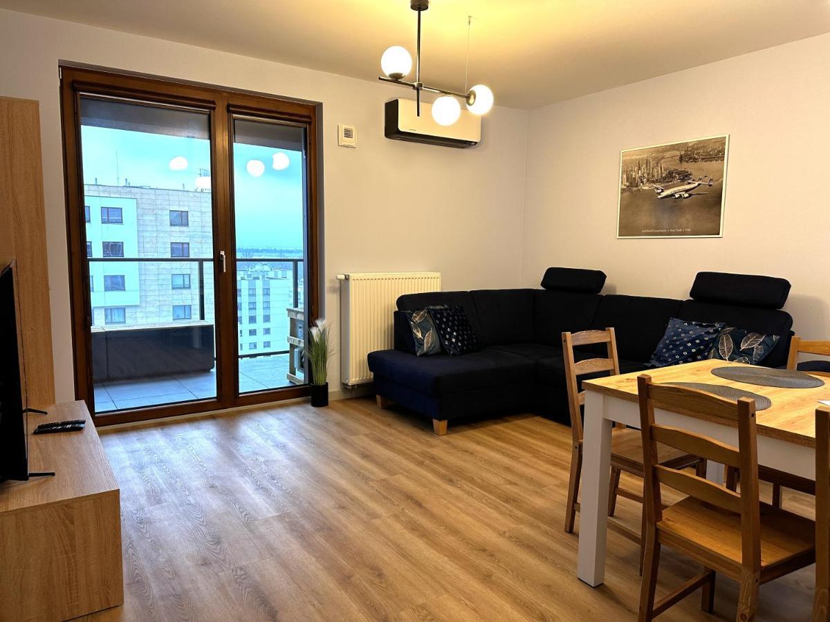 Apartament Lotnisko Chopina Warsaw Airport Экстерьер фото